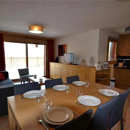 Apartment Pieds Des Pistes A St Martin De Belleville, 3 Pieces, Terrasse, Garage, Services Hoteliers Inclus - Fr-1-452-135